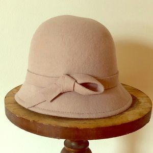 Wool Mauve fashion winter hat
